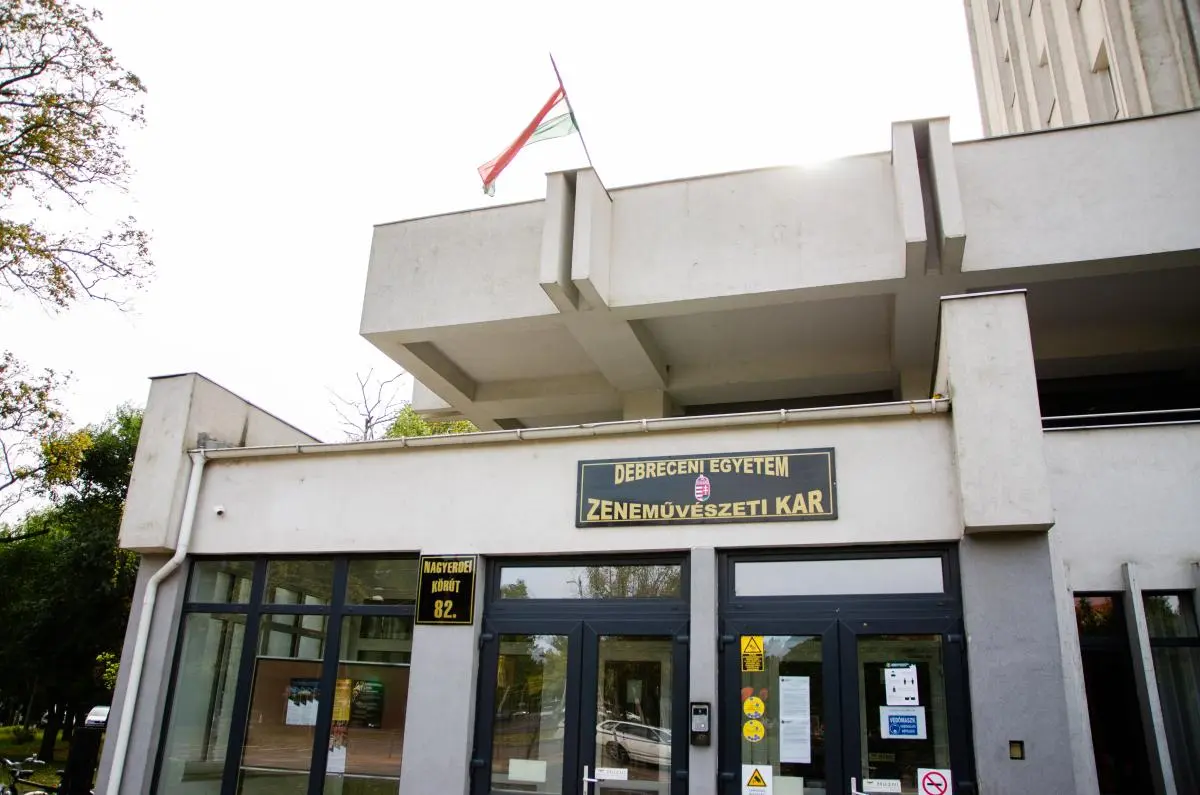 ze1